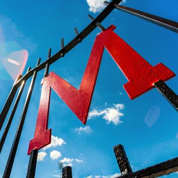 M gate